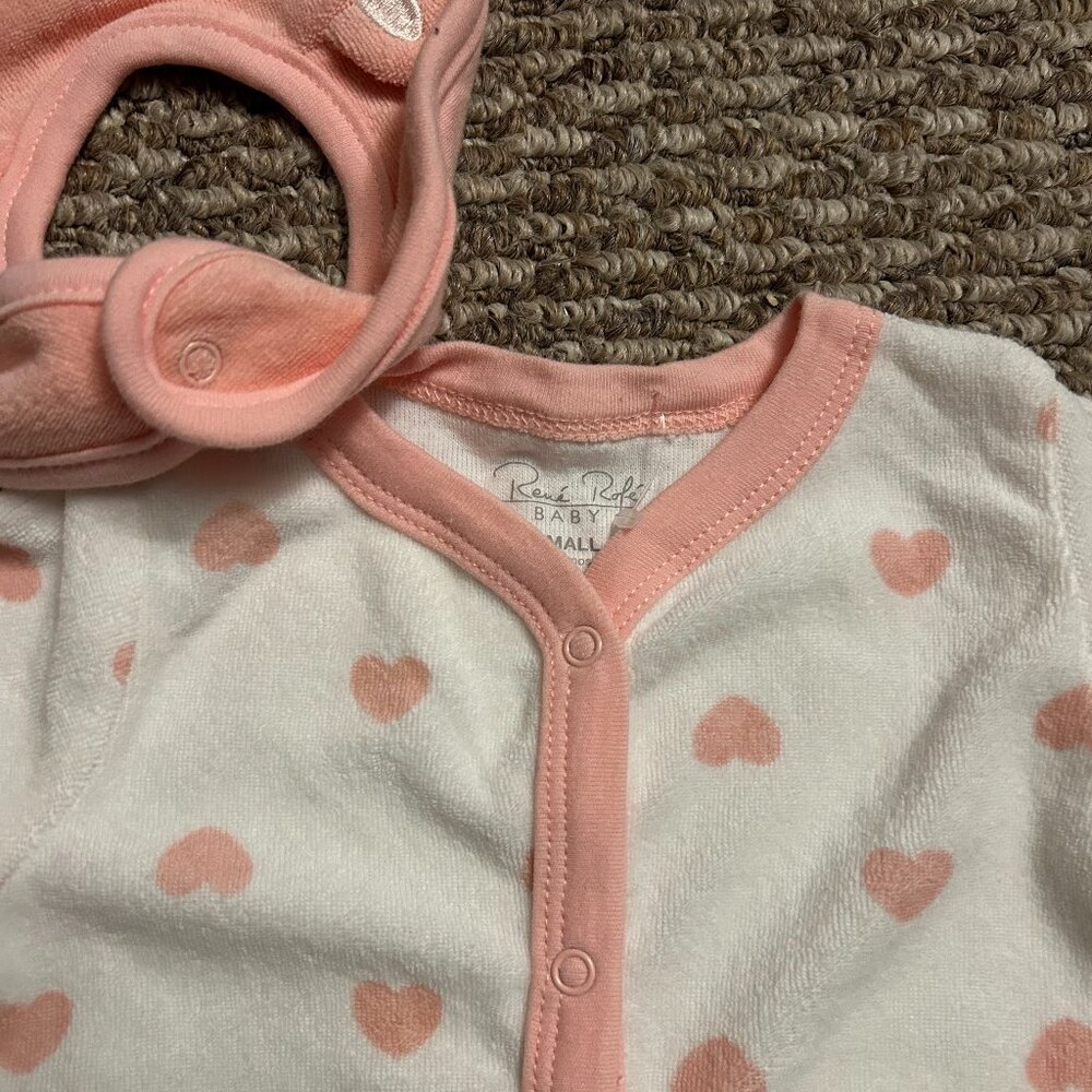 Baby Onesie With Heart Design And Bib - 0-3 Months
